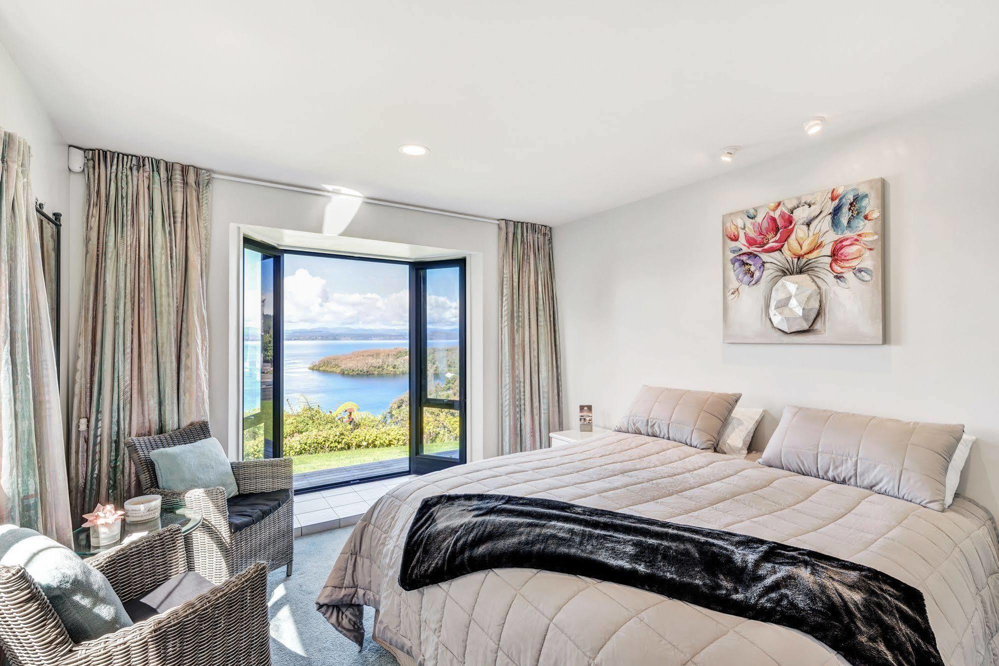 Serenity On Wakeman Taupo Bagian luar foto